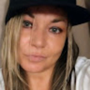 Meet your Posher, Staci